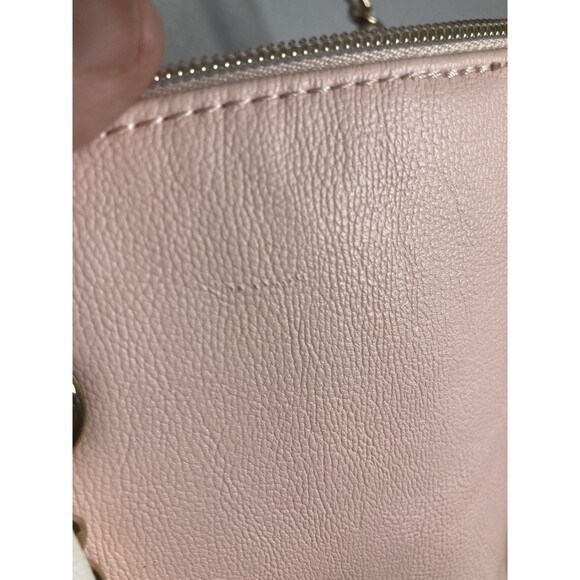 Betsey Johnson Pastel Pink Shoulder Bag W/ Strap Ribbon Bows Gold Hardware - Picture 14 of 16